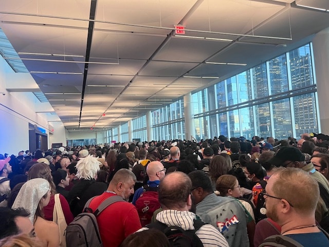 Shirt Giveaway Is a Mess After NYCC 2024 WWDITS Panel